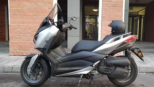 Yamaha X-Max 125: maxi skuter na wypasie