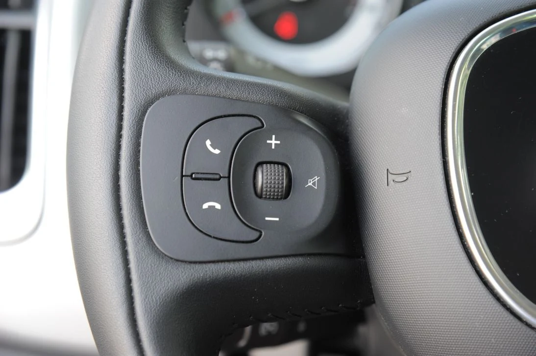 Fiat 500L Beats Edition (2015)