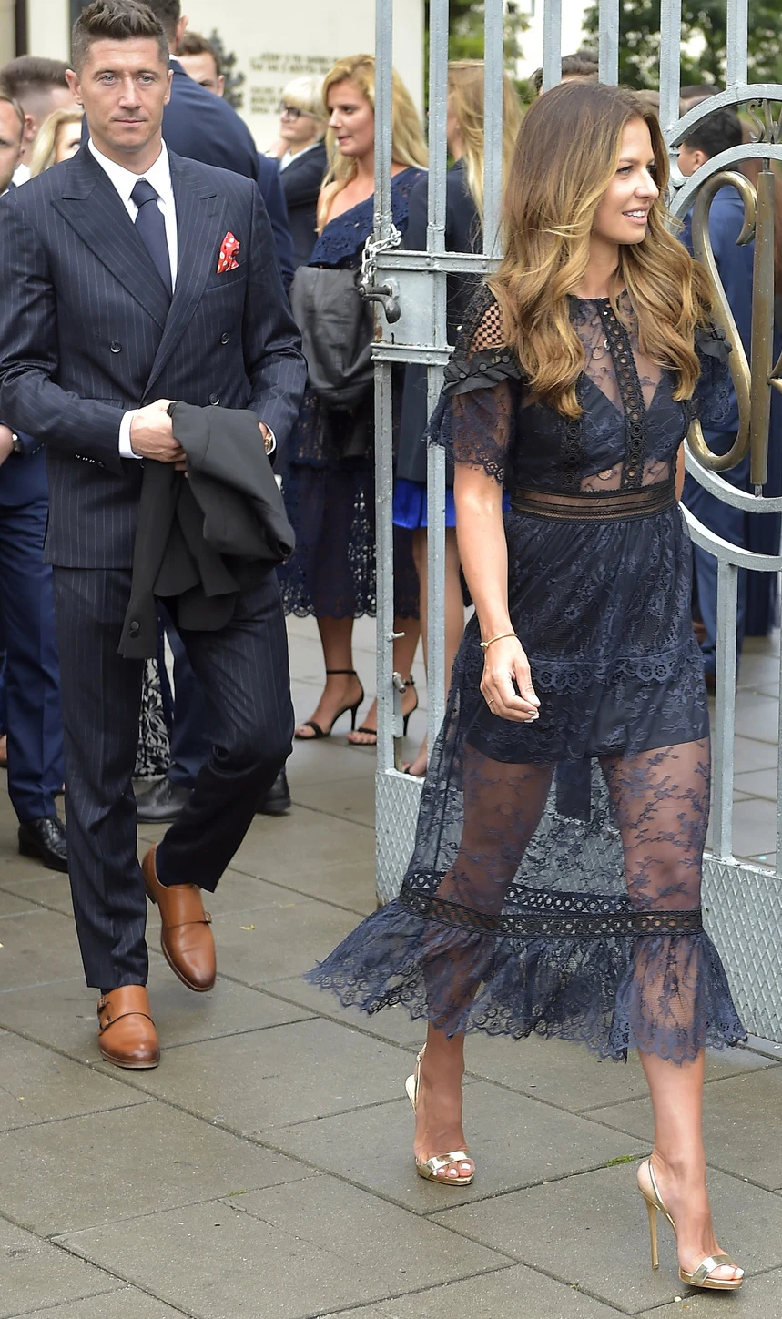 Anna i Robert Lewandowscy byli gośćmi na ślubie Anny Korcz