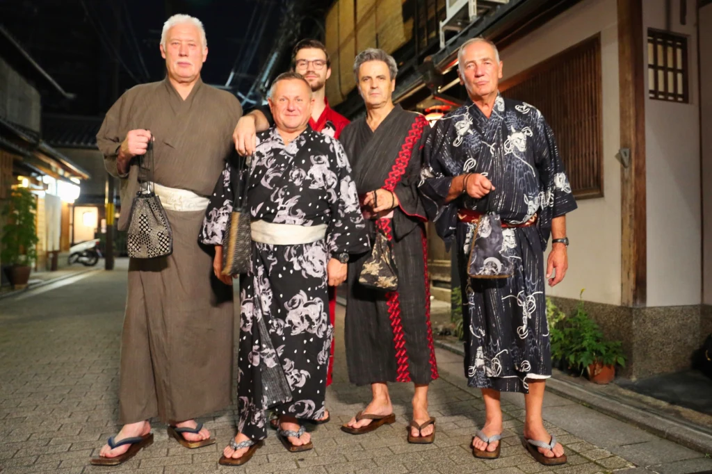 Uczestnicy "Lepiej późno niż wcale" Uczestnicy "Lepiej późno niż wcale"