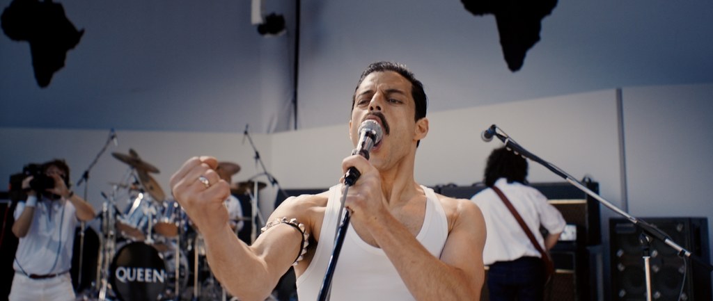 Rami Malek jako Freddie Mercury