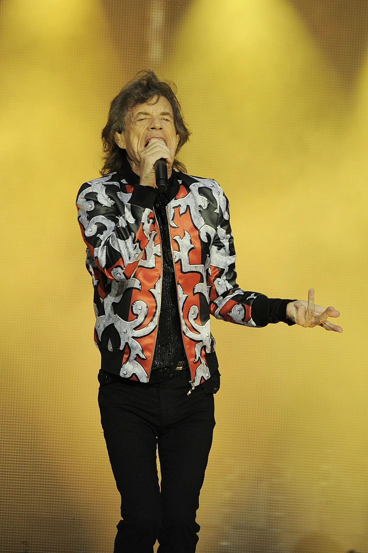 Jednym z pierwszych zajęć Micka Jaggera była praca portiera w szpitalu psychiatrycznym. Według wielu źródeł przyszły gwiazdor rocka tam też miał stracić dziewictwo z jedną z pielęgniarek. 