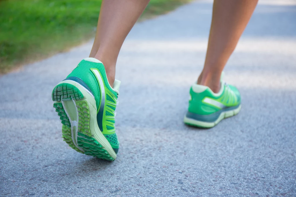 Największą popularnością cieszą się buty treningowe, ponieważ większość z nas bieganie uprawia amatorsko