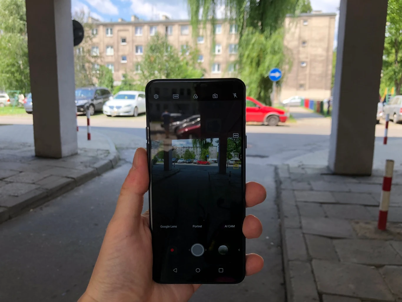 LG G7 ThinQ LG G7 ThinQ