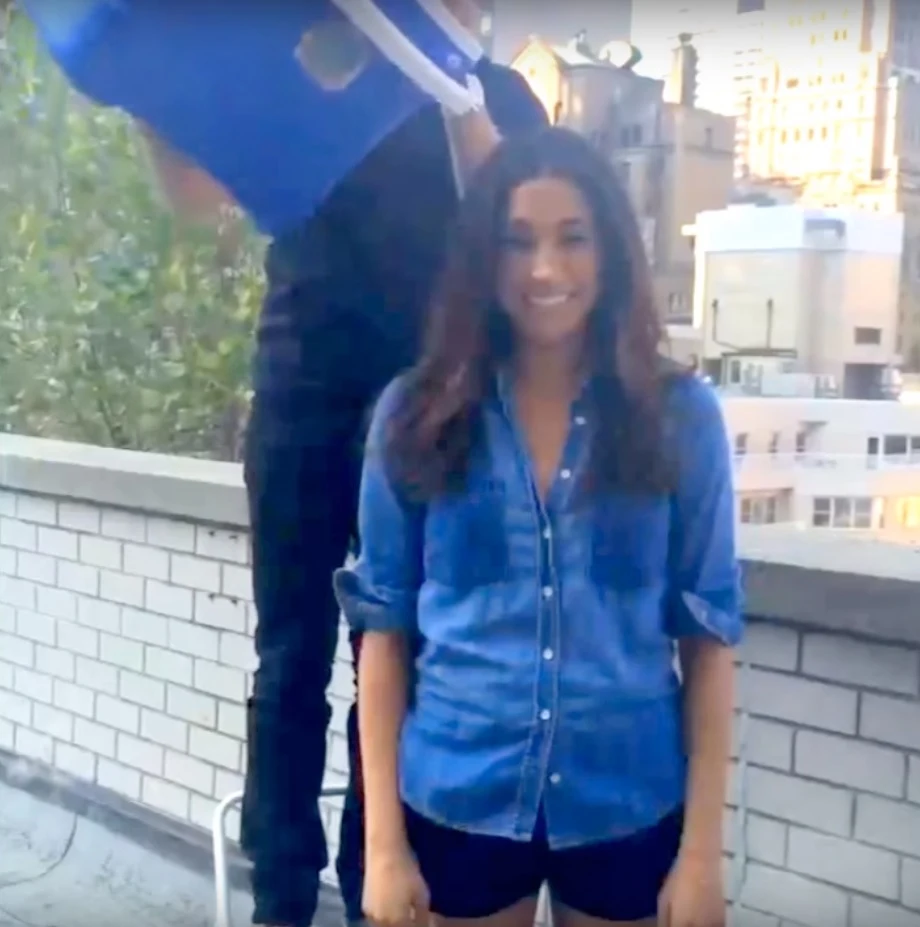 Meghan Markle oblana zimną wodą 