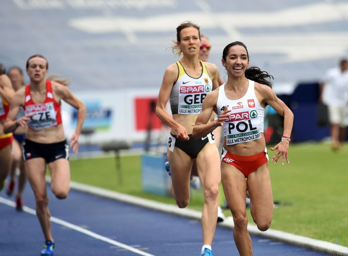 Sofia Ennaoui Sofia Ennaoui