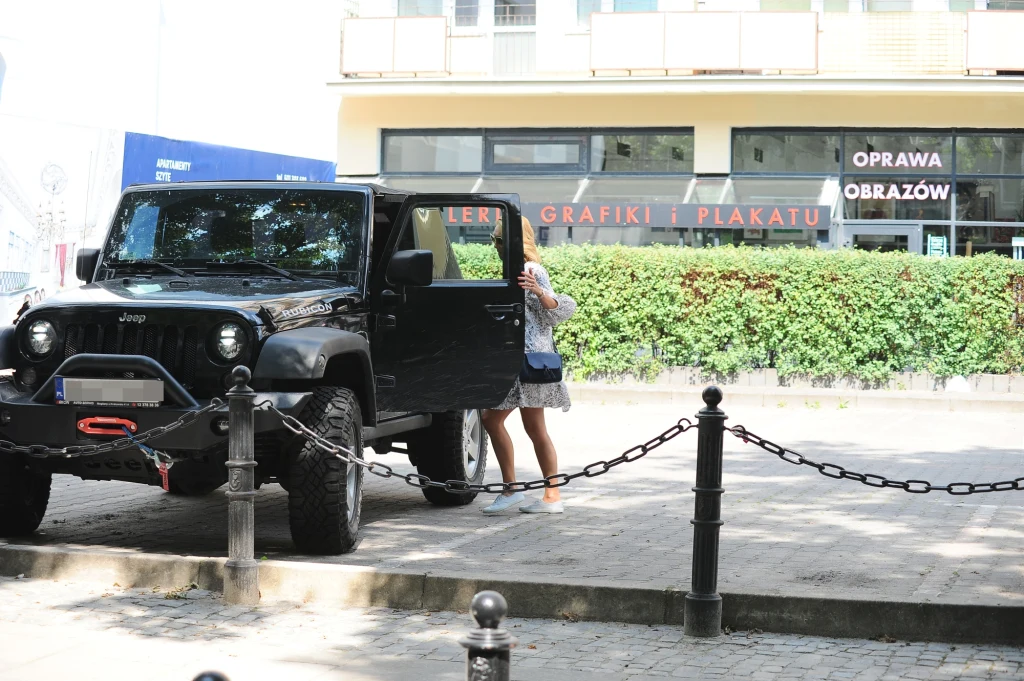 Anna Kalczyńska w nowym samochodzie Anna Kalczyńska w nowym samochodzie