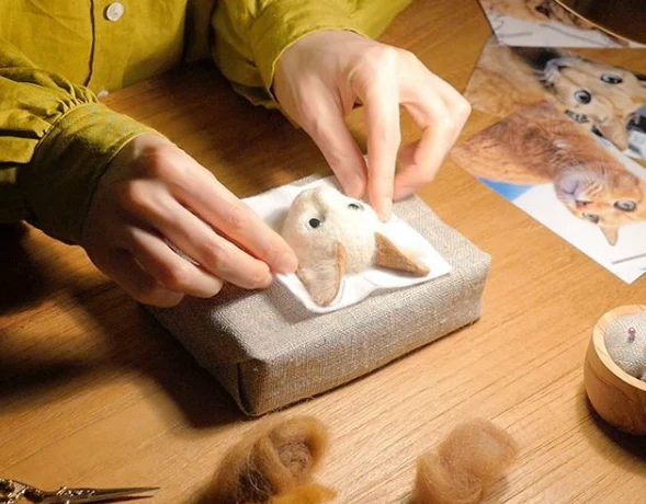 Wakuneco - artystka tworząca portrety kotów