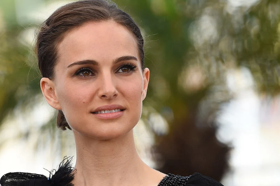 Nowy film Natalie Portman to "Pale Blue Dot" Nowy film Natalie Portman to "Pale Blue Dot"