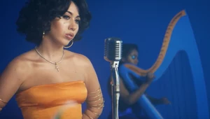 Zmysłowa Kali Uchis w akustycznej wersji "Dead To Me"