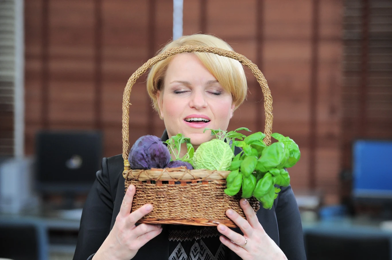 Katarzyna Bosacka i jej program "Wiem, co jem" cieszył się ogromną popularnością Katarzyna Bosacka i jej program "Wiem, co jem" cieszył się ogromną popularnością