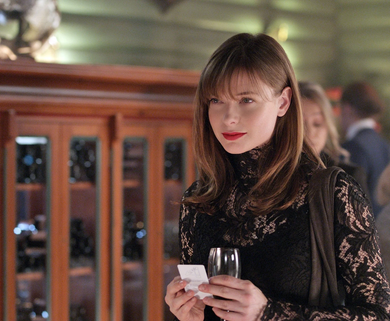 Powrotem do Skandynawii był dla aktorki udział w thrillerze "Pierwszy śnieg" - ekranizacji kryminału Jo Nesbø.
Wcieliła się w nim w postać pomocnicy doświadczonego detektywa (Michael Fassbender), którego wspiera w wyjaśnieniu serii skomplikowanych morderstw. 