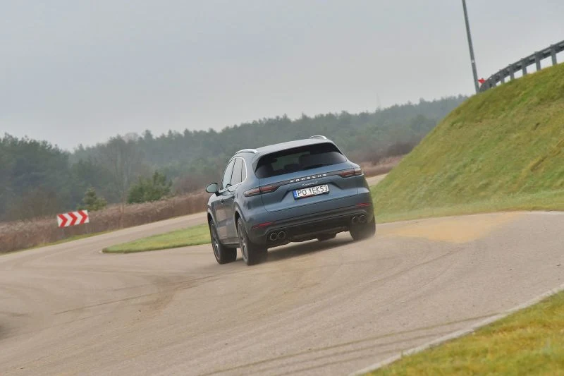 Porsche Cayenne S 