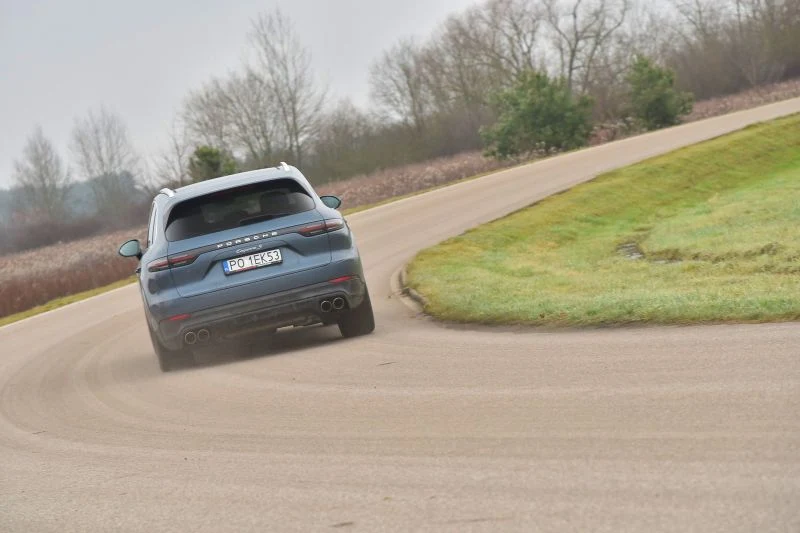 Porsche Cayenne S 