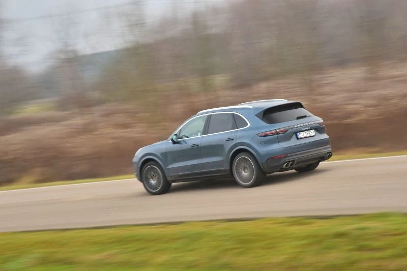 Porsche Cayenne S 