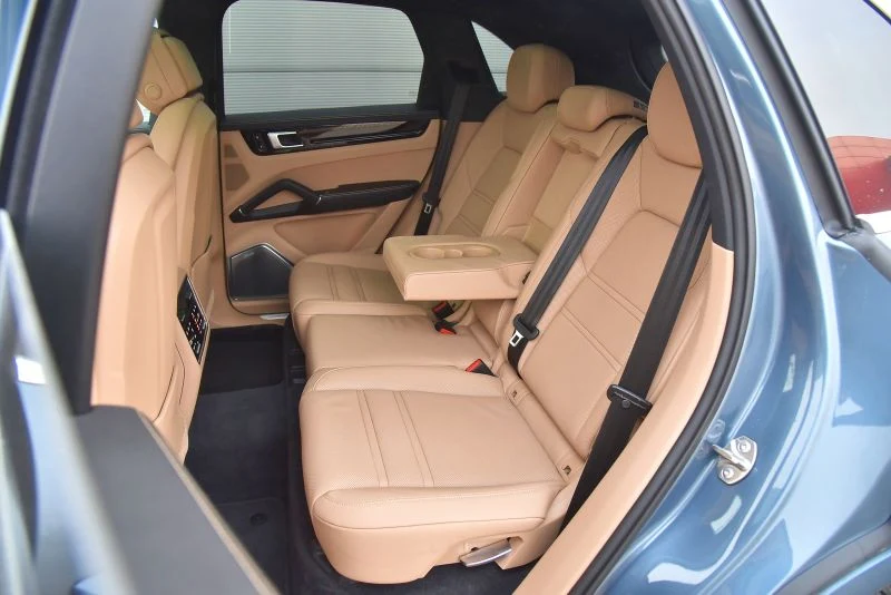 Porsche Cayenne S 