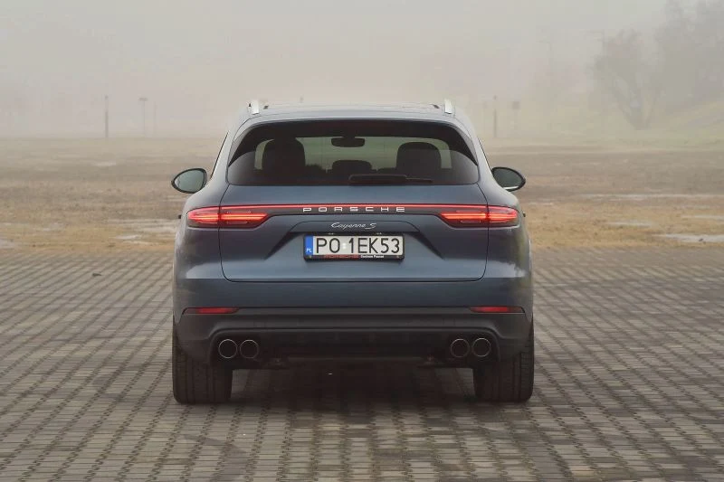 Porsche Cayenne S 