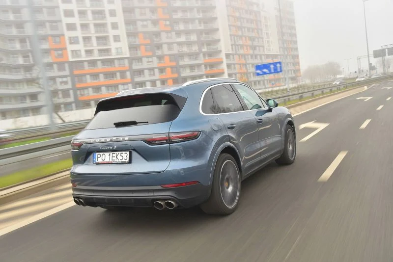 Porsche Cayenne S 