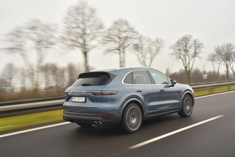 Porsche Cayenne S 
