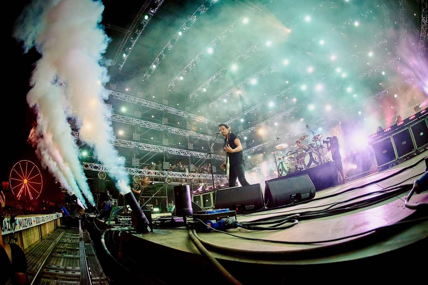 Zobacz zdjęcia z koncertu grupy Gojira na Pol'and'Rock Festival 2018!
