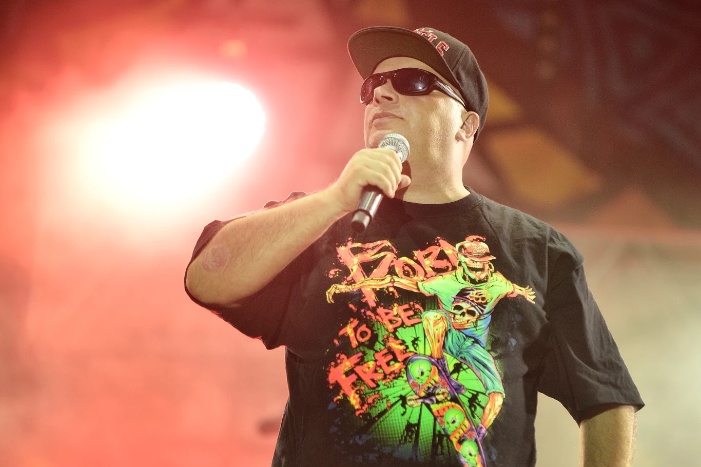 Zobacz zdjęcia z koncertu grupy Big Cyc na Małej Scenie Pol'and'Rock Festival 2018! Zobacz zdjęcia z koncertu grupy Big Cyc na Małej Scenie Pol'and'Rock Festival 2018!