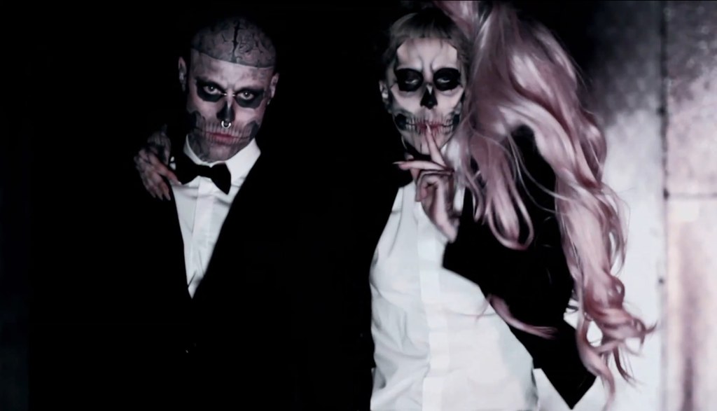 Zombie Boy i Lady Gaga w teledysku "Born This Way"