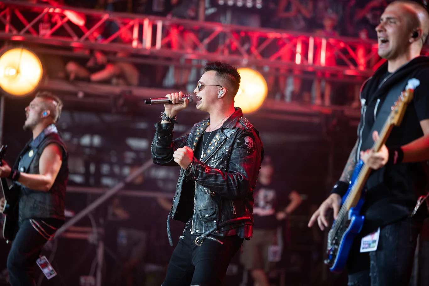 Zobacz zdjęcia z koncertu grupy Nocny Kochanek na Dużej Scenie Pol'and'Rock Festival 2018!