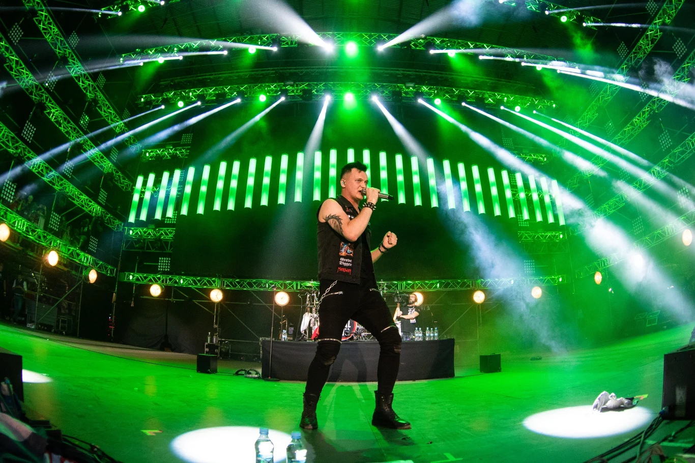 Zobacz zdjęcia z koncertu grupy Nocny Kochanek na Dużej Scenie Pol'and'Rock Festival 2018!