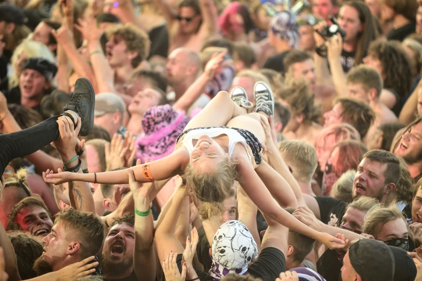 Zobacz zdjęcia kolorowych uczestników Pol'and'Rock Festival (3 sierpnia 2018 r.)