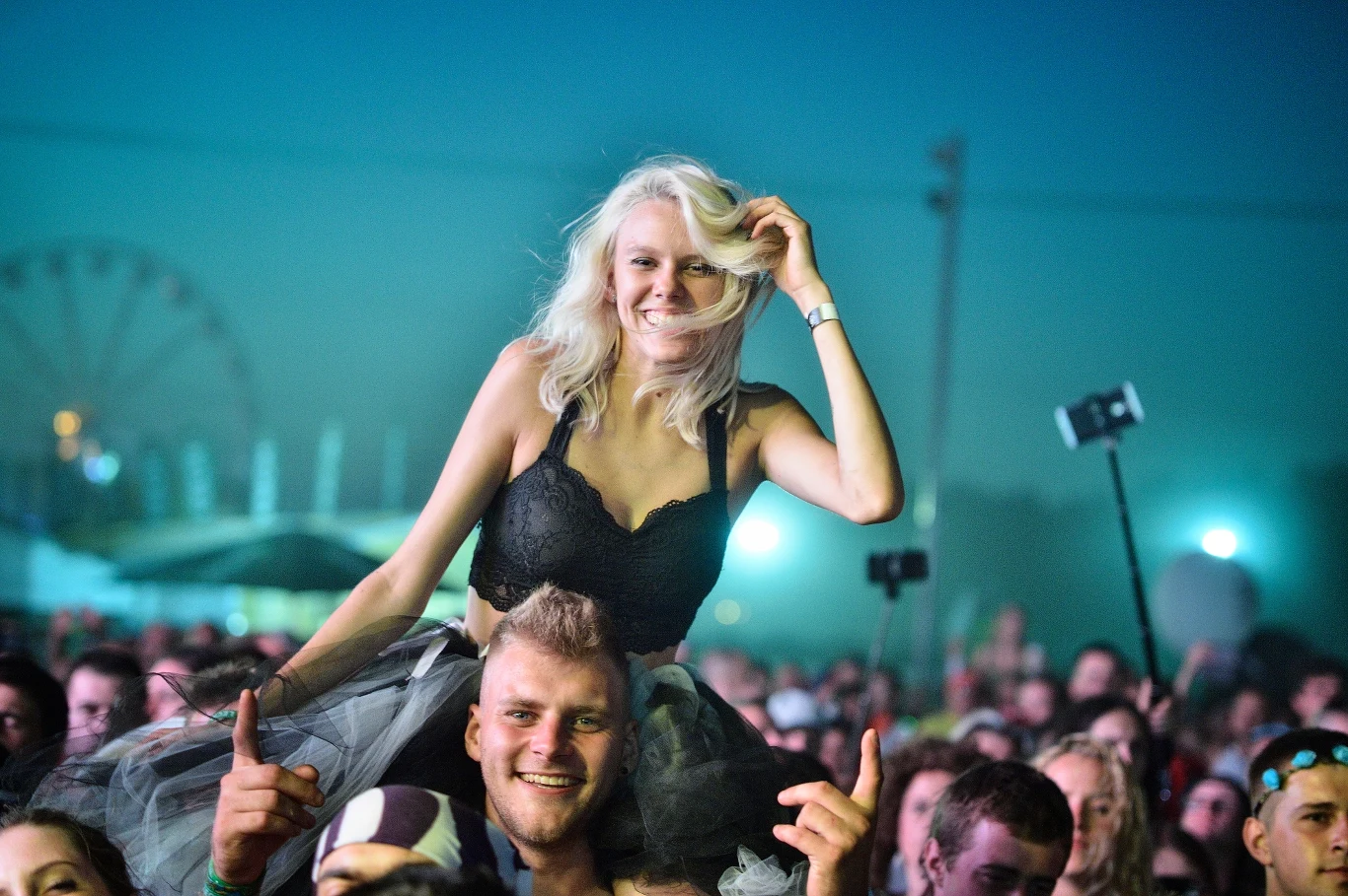 Zobacz zdjęcia kolorowych uczestników Pol'and'Rock Festival (3 sierpnia 2018 r.)