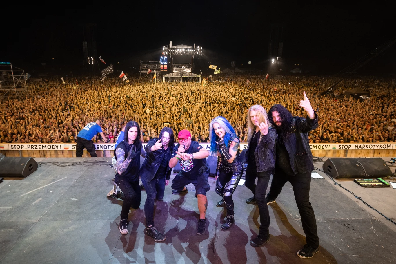 Zobacz zdjęcia z koncertu grupy Arch Enemy na Pol'and'Rock Festival 2018! Zobacz zdjęcia z koncertu grupy Arch Enemy na Pol'and'Rock Festival 2018!