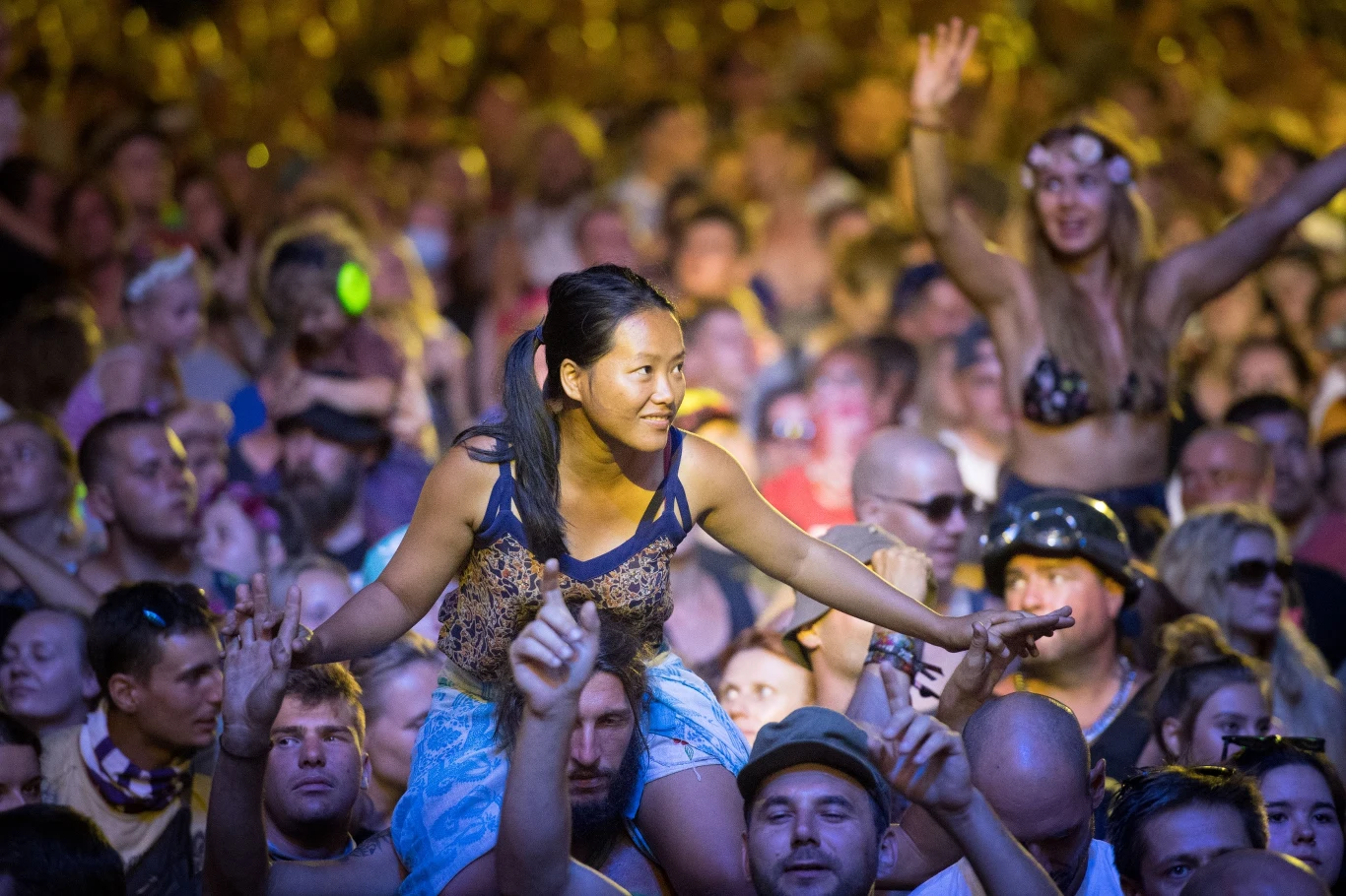 Zobacz zdjęcia z koncertu Alpha Blony'ego na Dużej Scenie Pol'and'Rock Festival 2018 Zobacz zdjęcia z koncertu Alpha Blony'ego na Dużej Scenie Pol'and'Rock Festival 2018