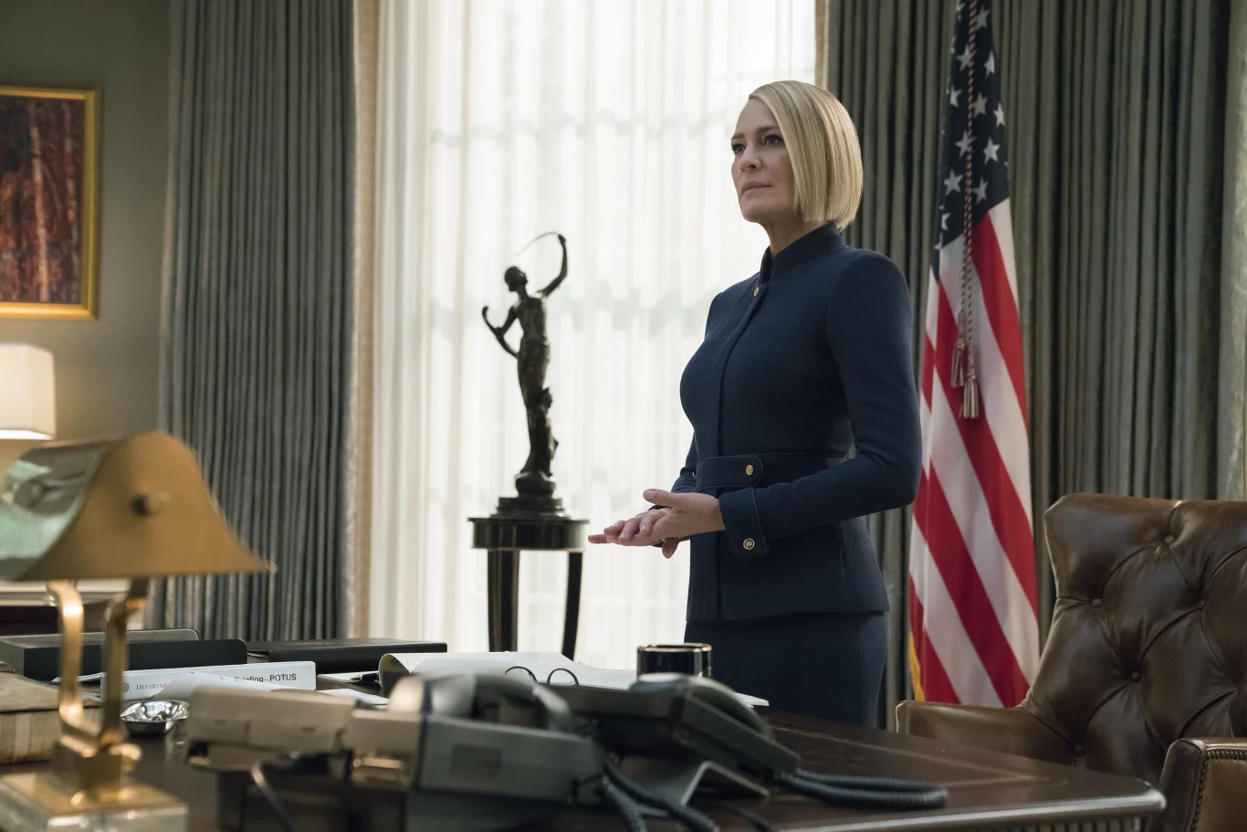 Claire Underwood (Robin Wright) Claire Underwood (Robin Wright)