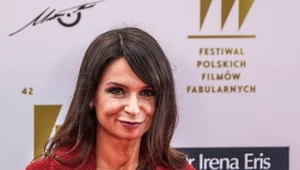 Marta Kaczyńska na starym zdjęciu z rodzicami