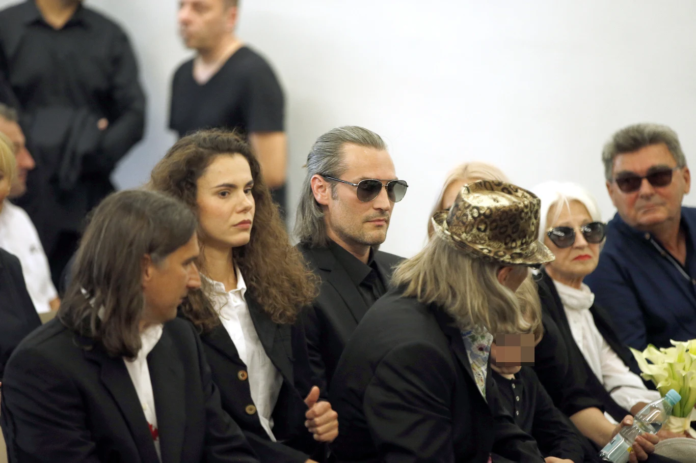 Synowie Kory, Szymon i Mateusz, oraz mąż Kamil Sipowicz, fot. Mieszko Piętka, Jordan Krzemiński