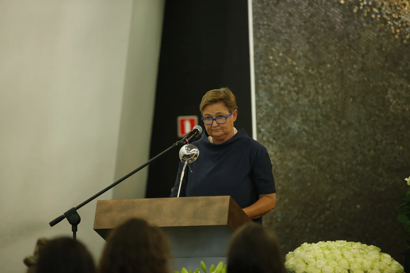 Magdalena Środa na pogrzebie Kory