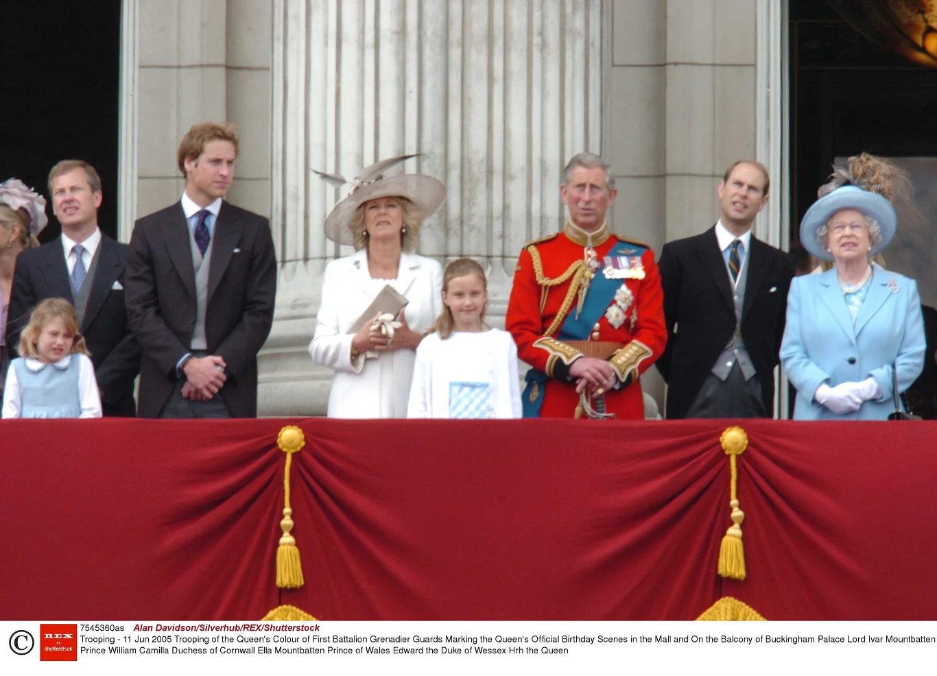 Na balkonie pałacu Buckingham (pierwszy z lewej, obok księcia Williama) Na balkonie pałacu Buckingham (pierwszy z lewej, obok księcia Williama)