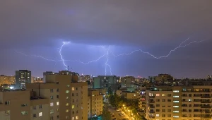 Burza nad Warszawą, zdjęcie ilustracyjne