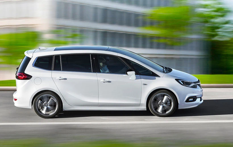 Zafira otrzymuje nową wersję silnika benzynowego 1.6 z bezpośrednim wtryskiem paliwa