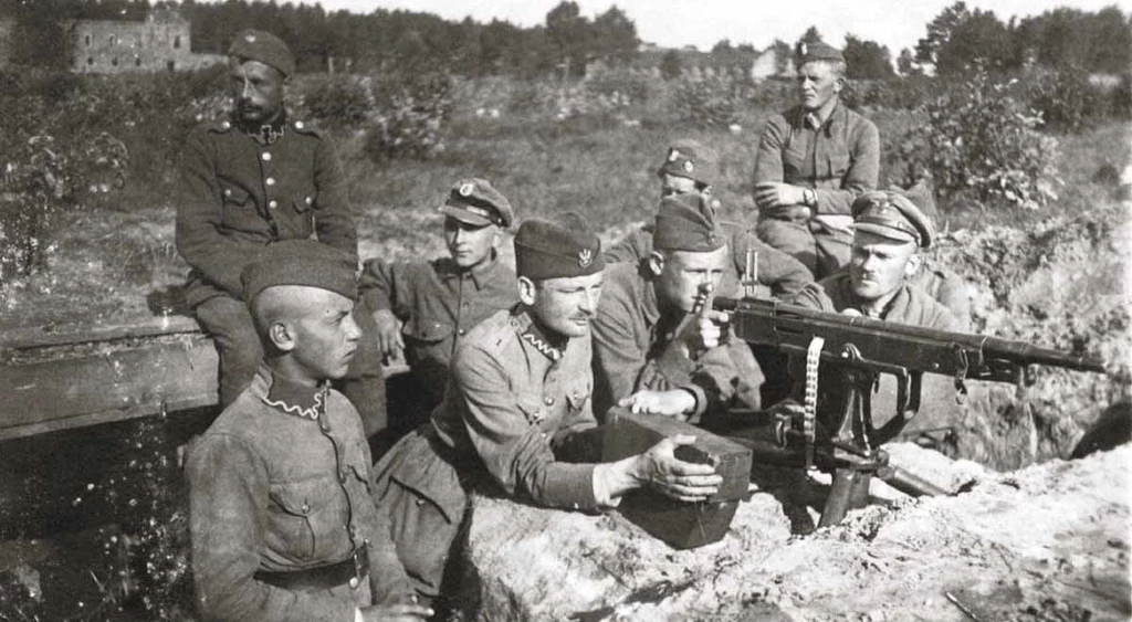 Stanowisko karabinu maszynowego Colt-Browning wz. 1895. Polska pozycja pod Miłosną, wieś Janki, sierpień 1920 r.