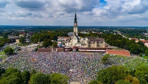 Pielgrzymi na Jasnej Górze, zdjęcie ilustracyjne