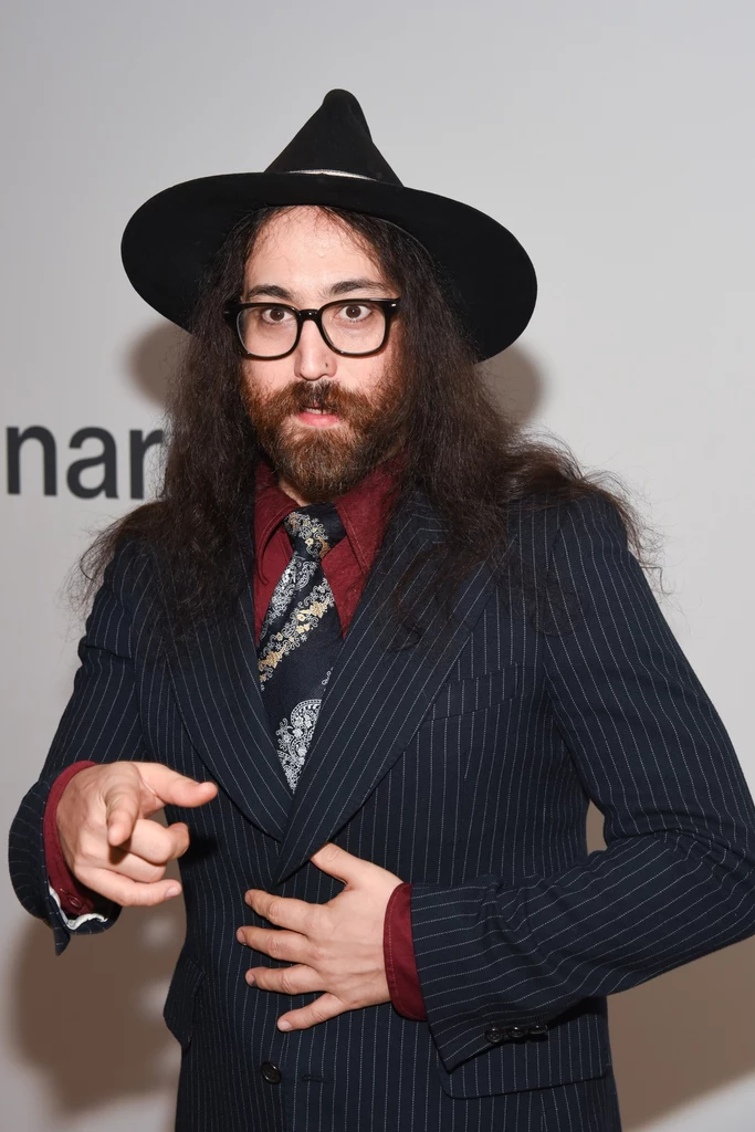 Sean Ono Lennon zrobił sobie selfie z Jamesem McCartneyem