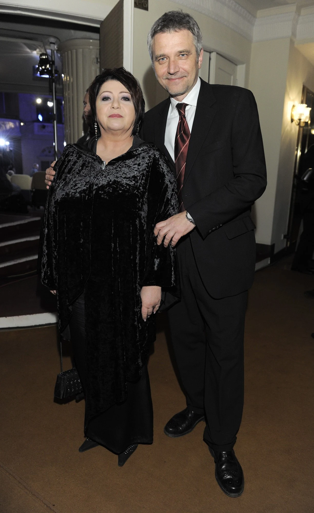 Mąż jest jej opoką Mąż jest jej opoką