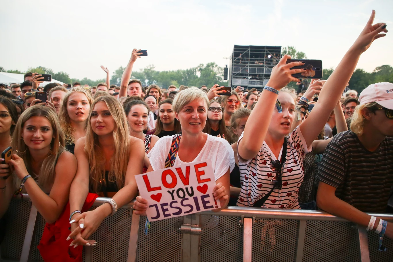Jessie Ware na Kraków Live Festival 2018