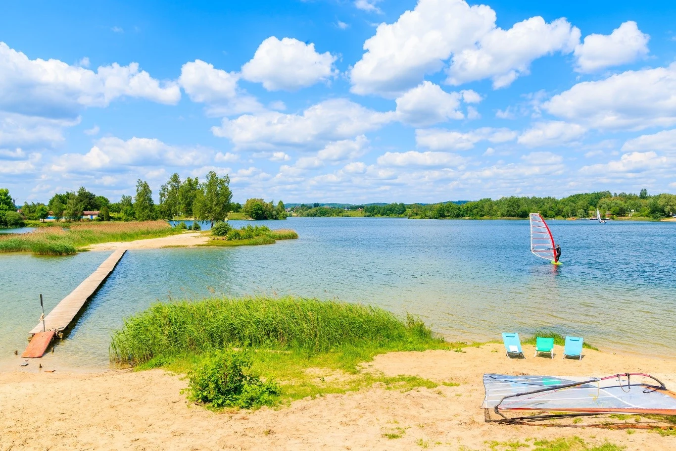 Zatoka Pucka jest jednym z najlepszych miejsc na świecie do nauki pływania na desce windsurfingowe