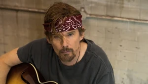 Ethan Hawke w filmie "Też go kocham"