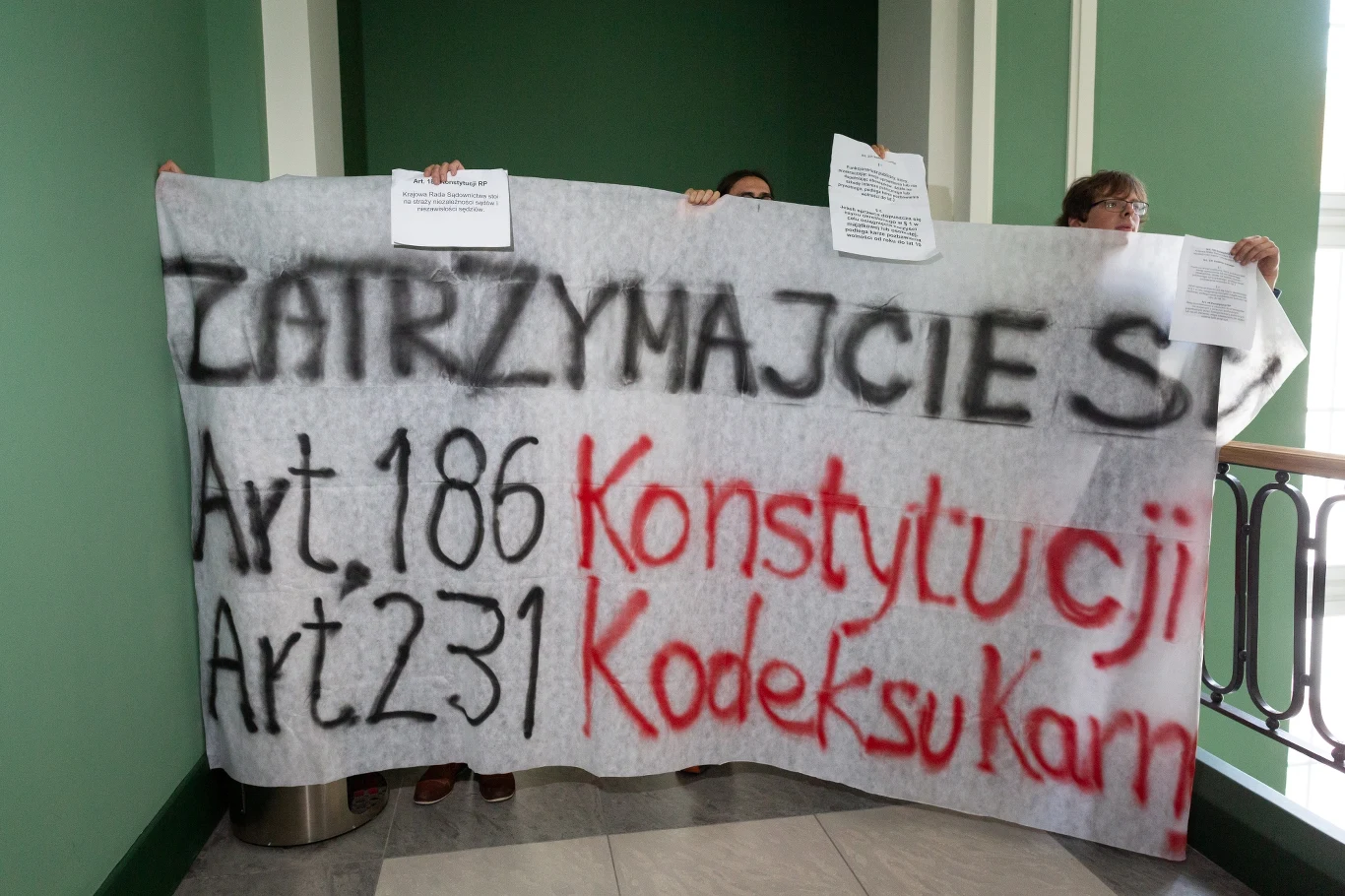 Protest w siedzibie KRS