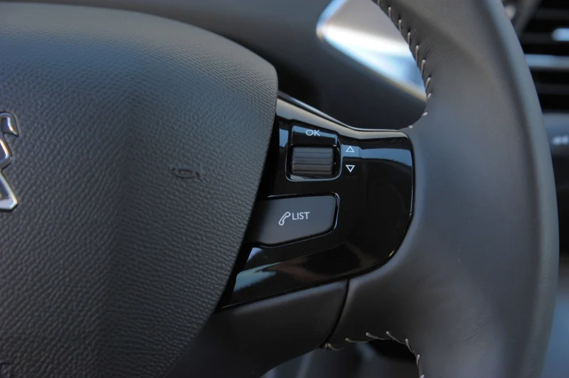 Peugeot 308 II (2013-) 