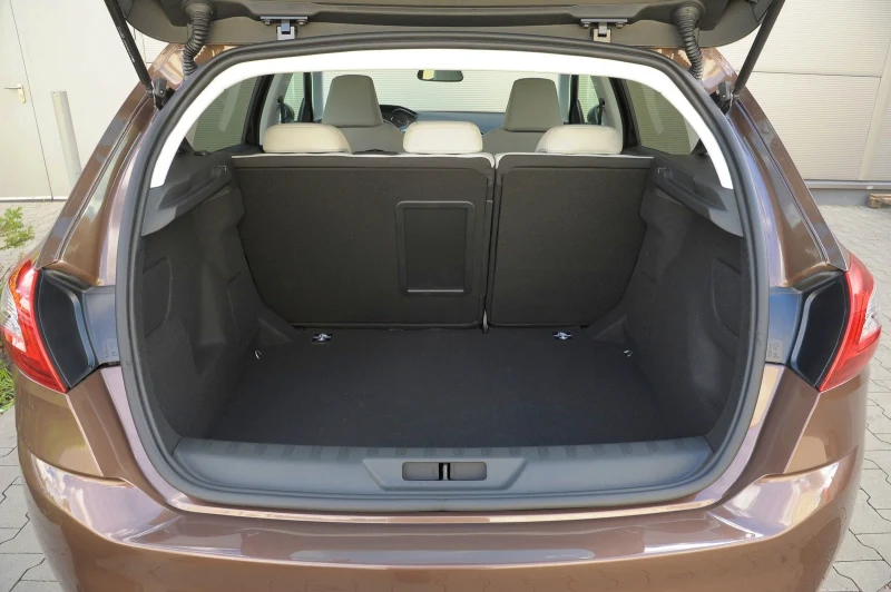 Peugeot 308 II (2013-) 