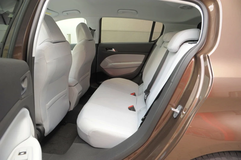 Peugeot 308 II (2013-) 